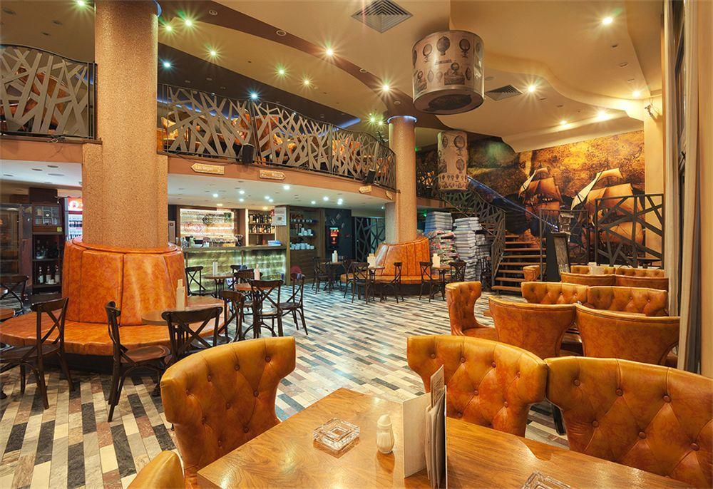 Hotel Turist Kraljevo Restaurant photo
