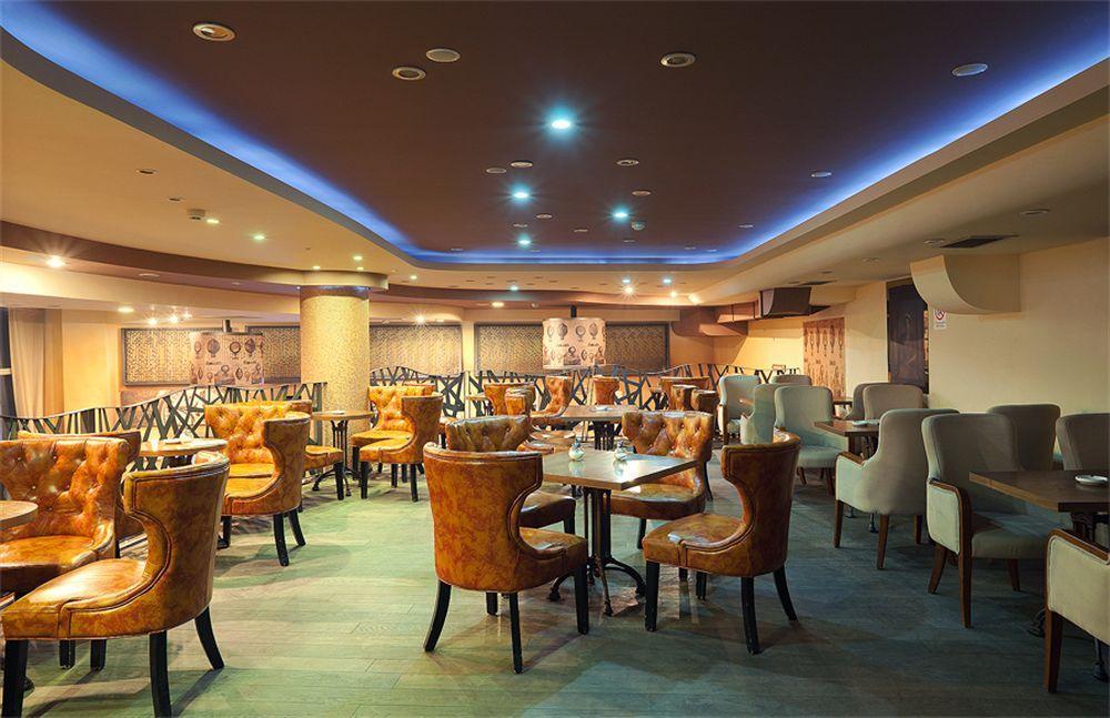 Hotel Turist Kraljevo Restaurant photo